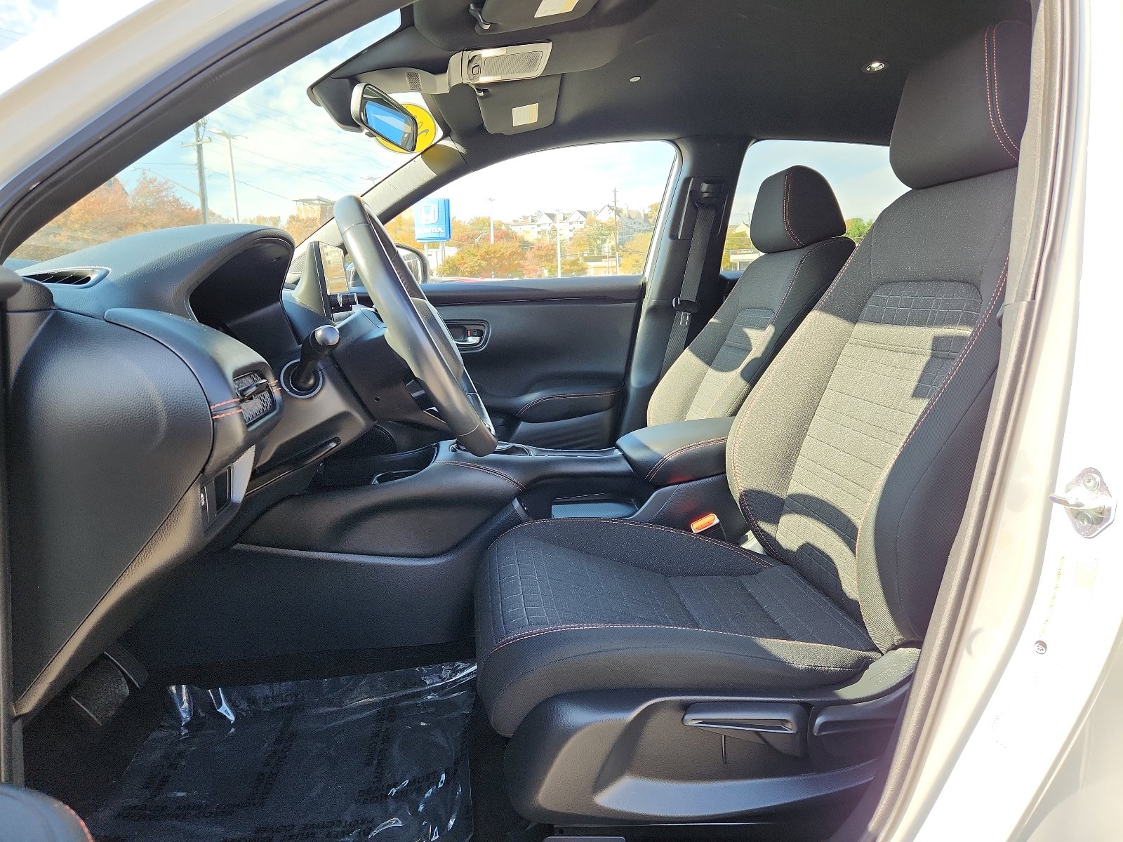 Used 2024 Honda HR-V Sport image 13