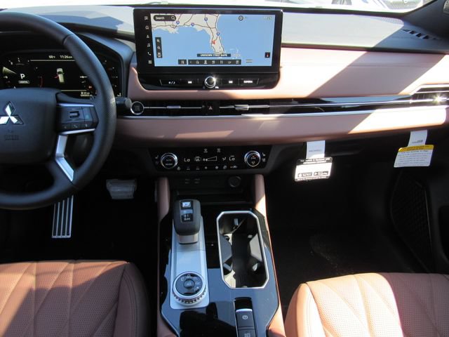 New 2026 Mitsubishi Outlander SEL FWD image 19