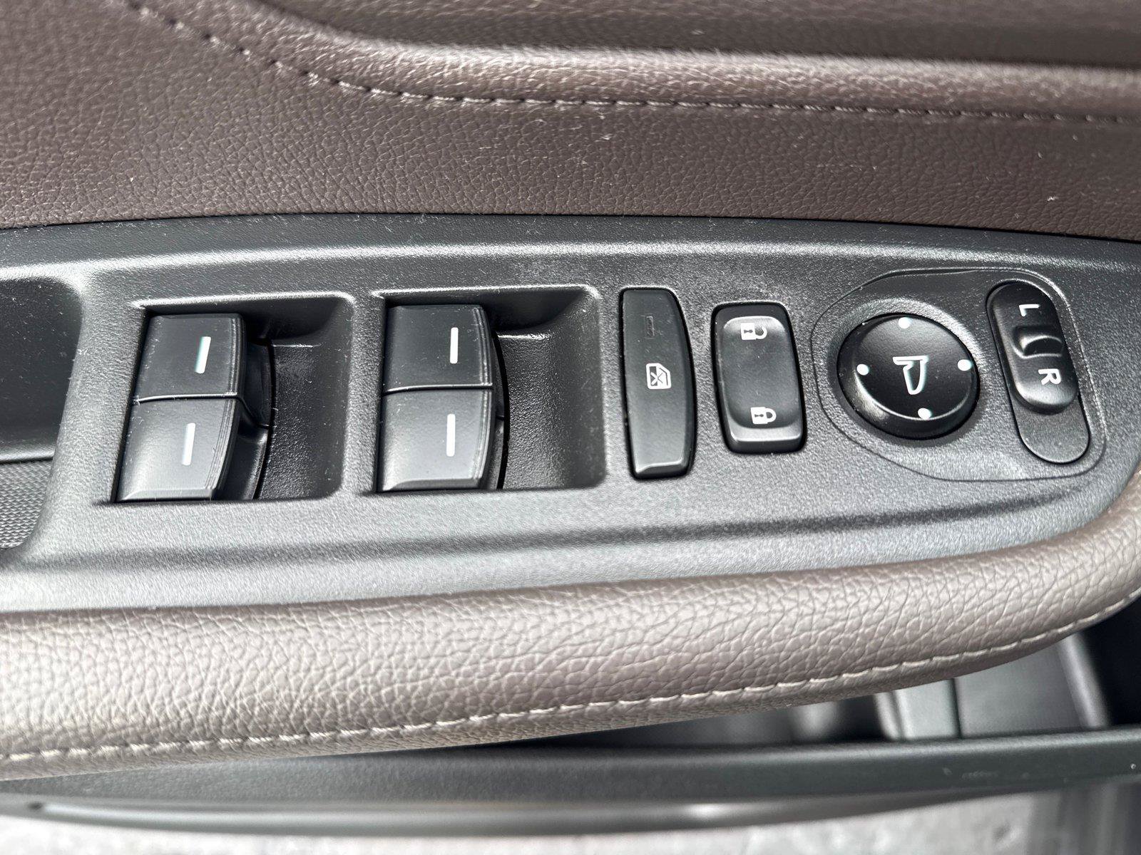 Used 2018 Honda Odyssey EX-L image 11