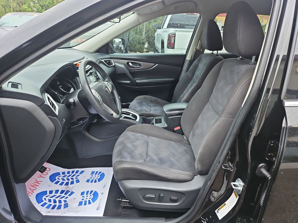 Used 2015 Nissan Rogue SV AWD/4WD image 9