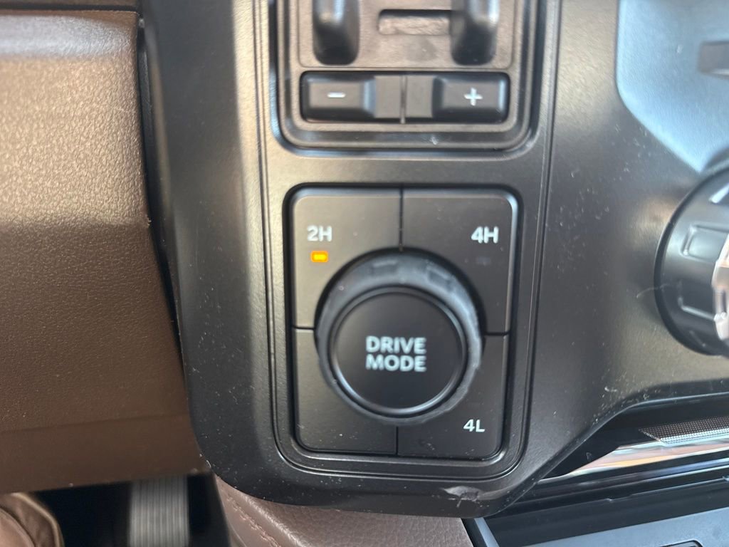 New 2026 Ford F350 King Ranch w/ FX4 Off-Road Package image 28