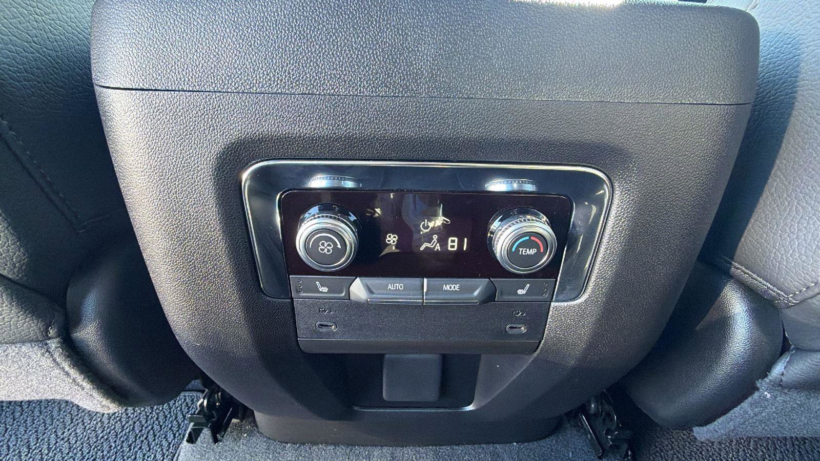 New 2026 GMC Yukon Denali image 37