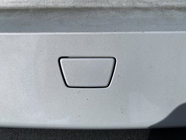 Used 2024 Porsche Taycan RWD image 6