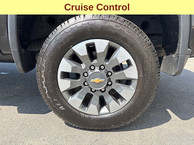 Used 2024 Chevrolet Silverado 2500 Custom image 9