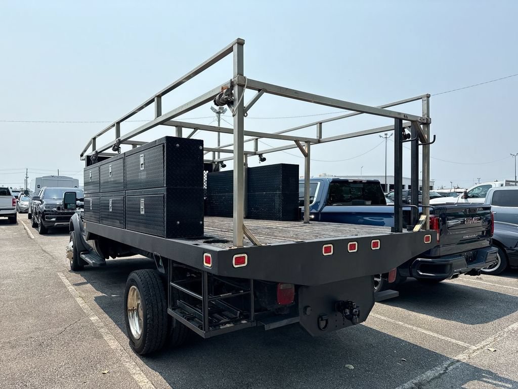 Used 2008 Ford F550 2WD Regular Cab Super Duty image 2