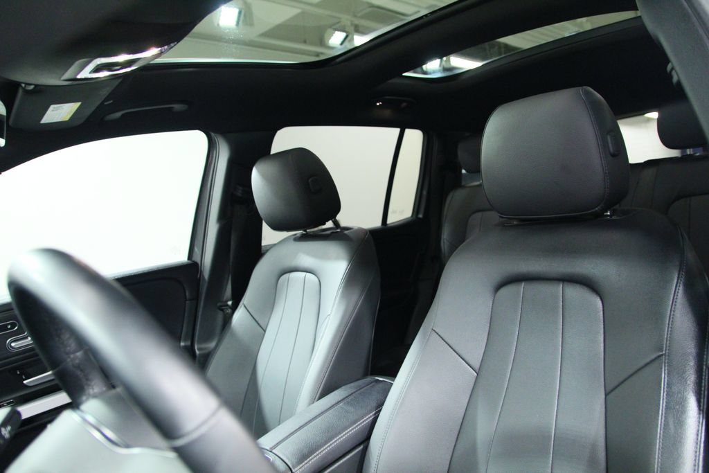 Used 2023 Mercedes-Benz GLB 250 4MATIC image 7