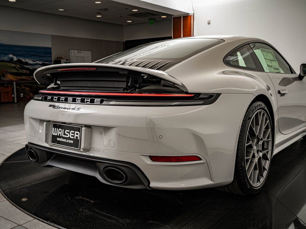 New 2026 Porsche 911 Carrera 4S image 22
