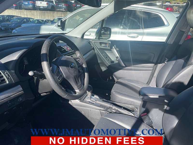 Used 2014 Subaru Forester 2.5i Touring AWD/4WD image 2