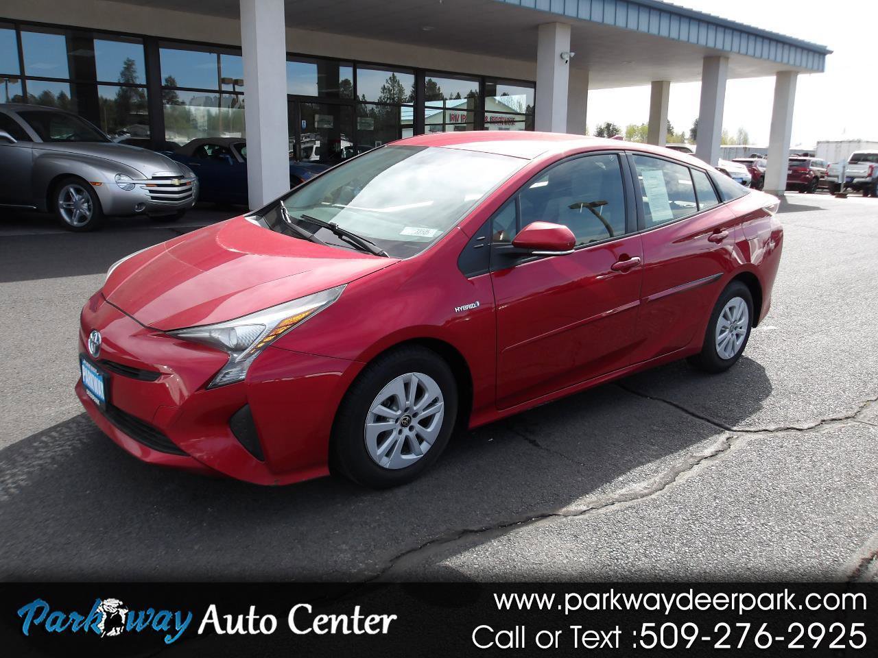 Used 2016 Toyota Prius Two FWD image 1