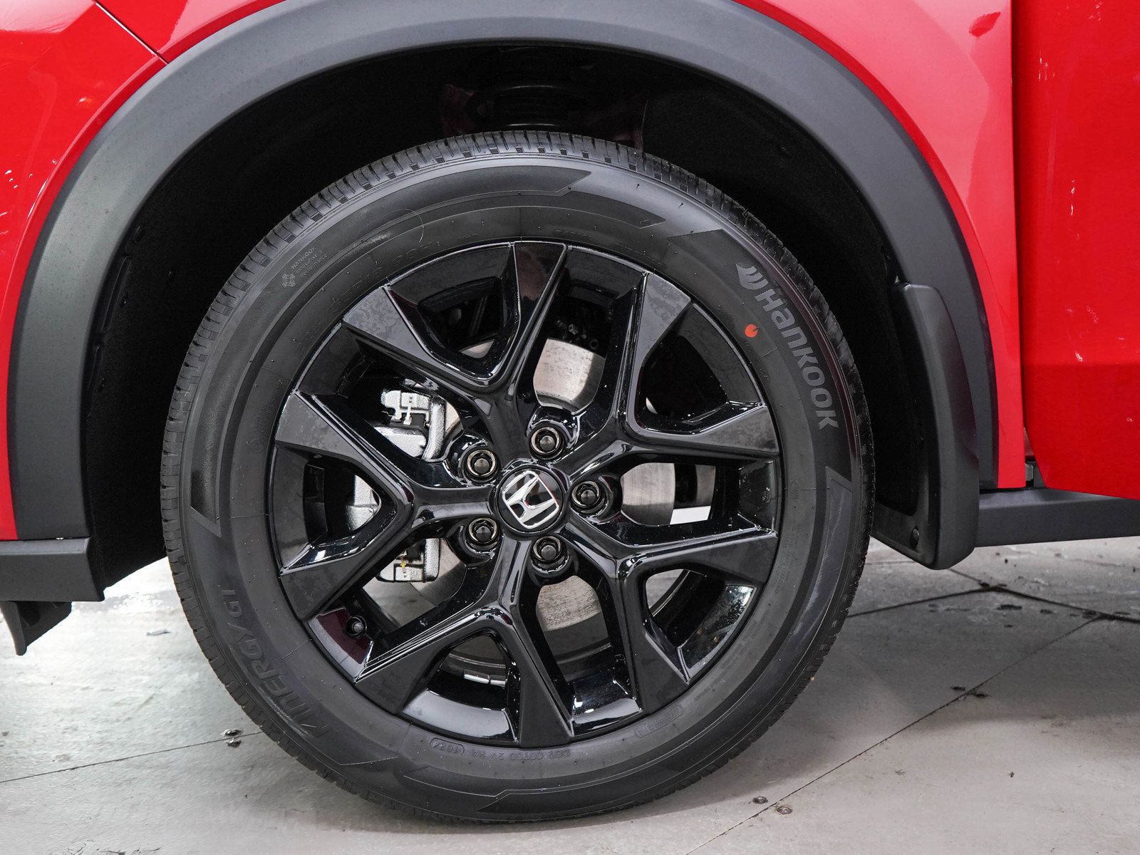 Used 2025 Honda HR-V Sport image 29