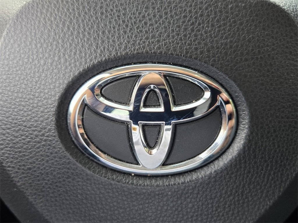 Used 2023 Toyota Corolla LE image 29
