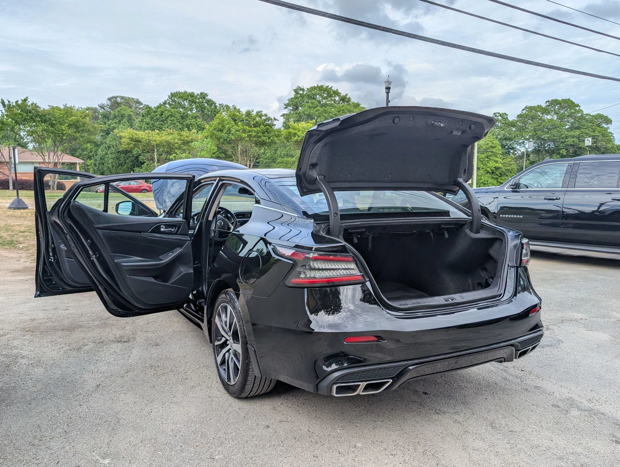 Used 2020 Nissan Maxima 3.5 SV w/ Floor Mat Group FWD image 12
