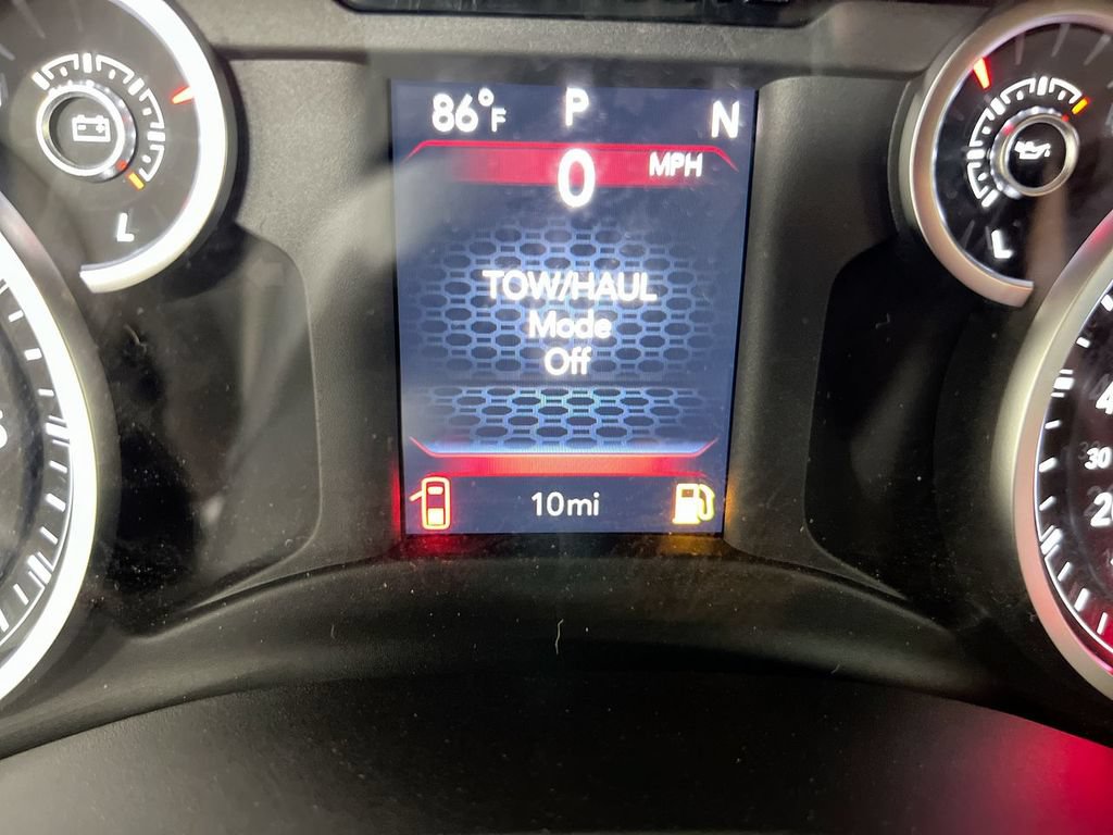 New 2026 RAM 1500 Express AWD/4WD image 13