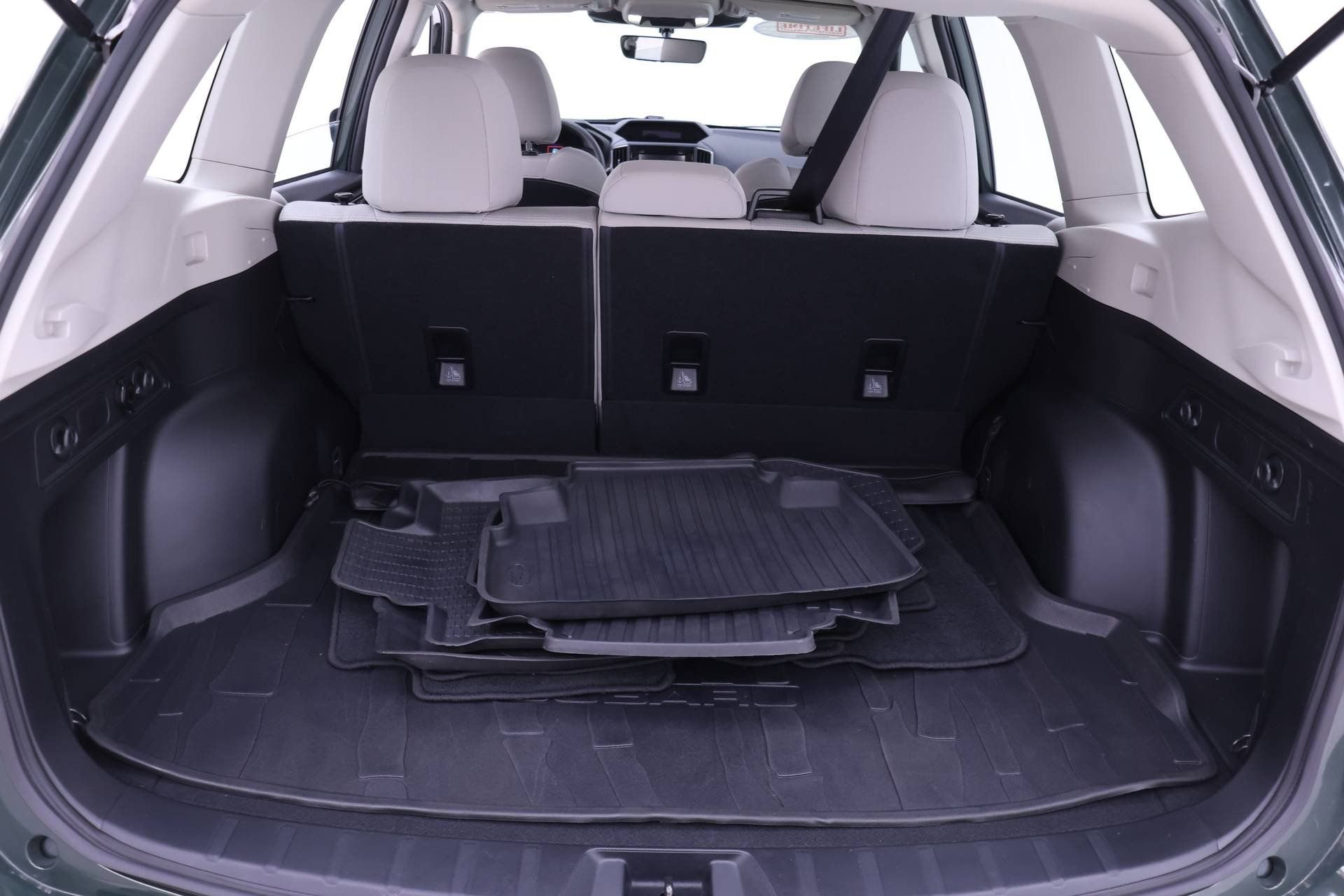 Used 2023 Subaru Forester Base image 13