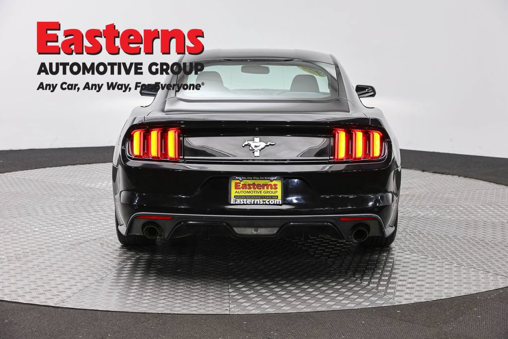 Used 2017 Ford Mustang Coupe RWD image 6