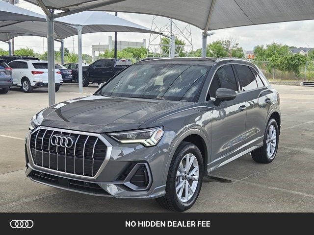 Certified 2025 Audi Q3 2.0T Premium w/ Convenience Package