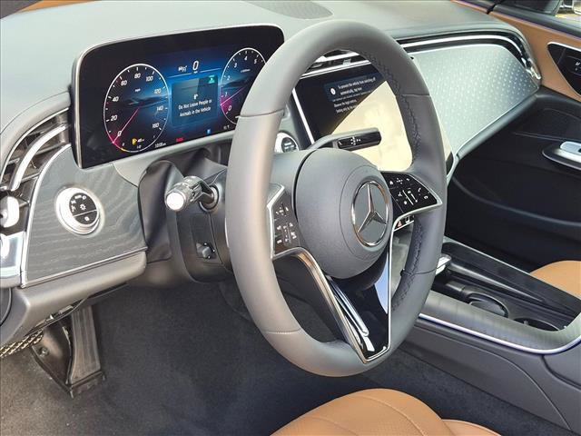 New 2027 Mercedes-Benz E 350 Sedan image 3