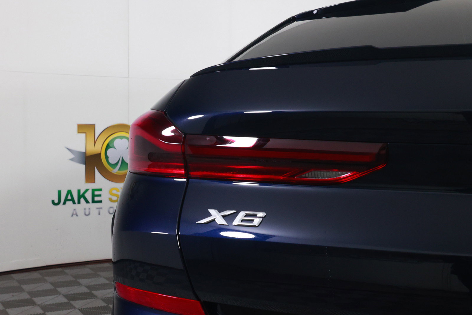 Used 2025 BMW X6 xDrive40i w/ Parking Assistance Package image 10