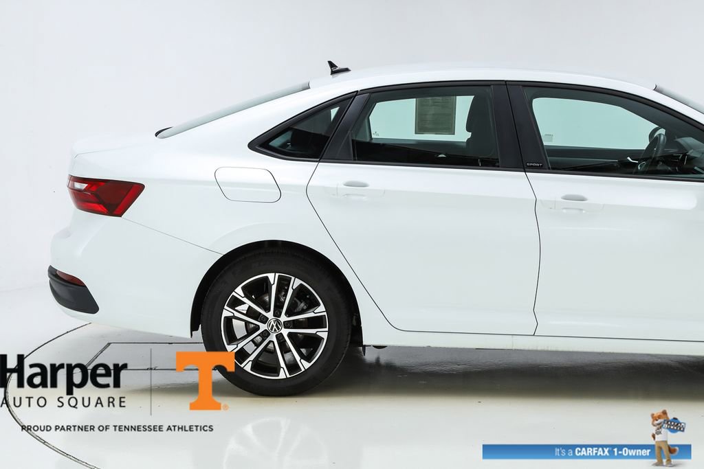 Used 2025 Volkswagen Jetta Sport image 47