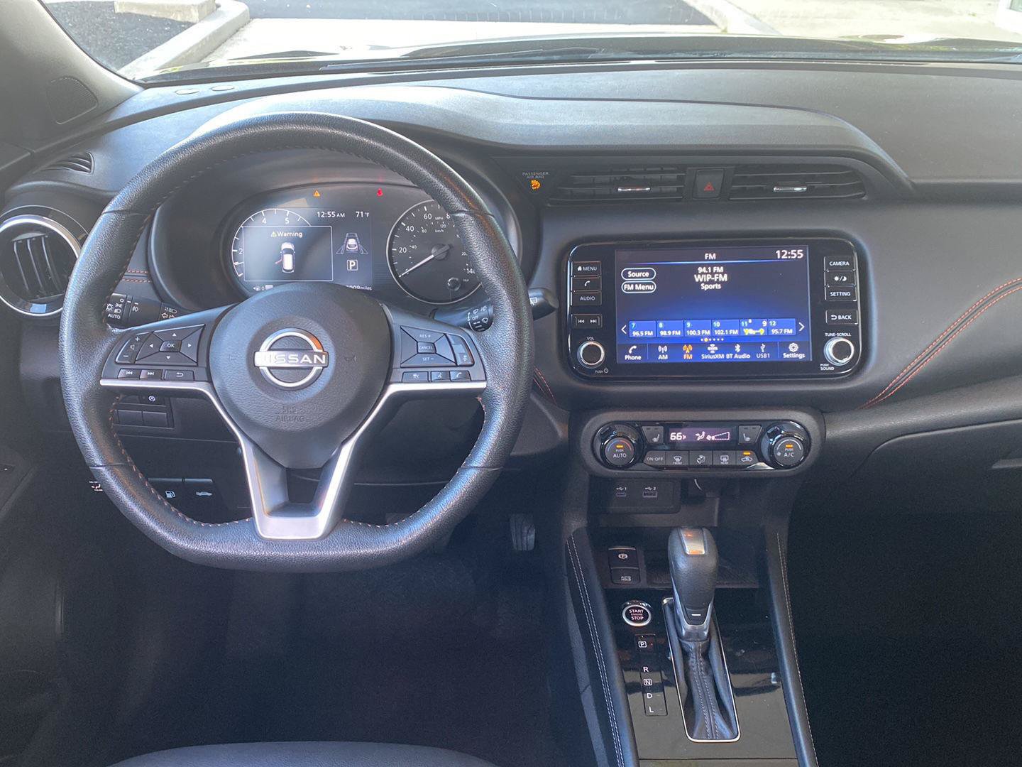Certified 2023 Nissan Kicks SR w/ SR Premium Package FWD image 18