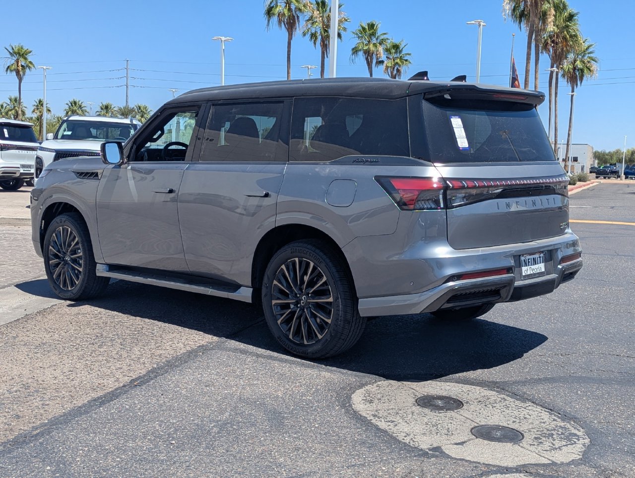Certified 2026 INFINITI QX80 Autograph AWD/4WD image 3
