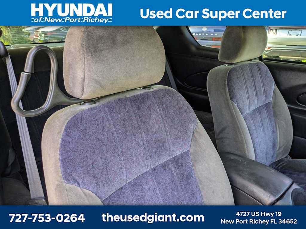 Used 2000 Chevrolet Monte Carlo LS w/ Preferred Equipment Group 1 FWD image 6