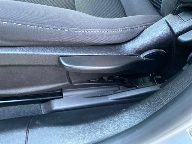Used 2015 Chevrolet Cruze LT w/ Technology Package FWD image 27