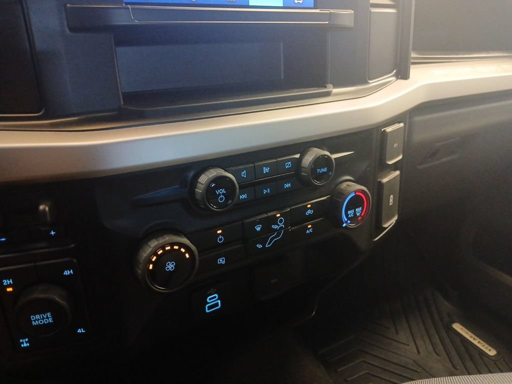 Used 2024 Ford F250 XL w/ STX Appearance Package AWD/4WD image 22