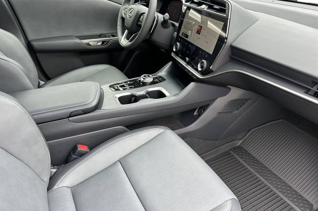 New 2026 Lexus RZ 450e AWD w/ Cold Area Package image 14