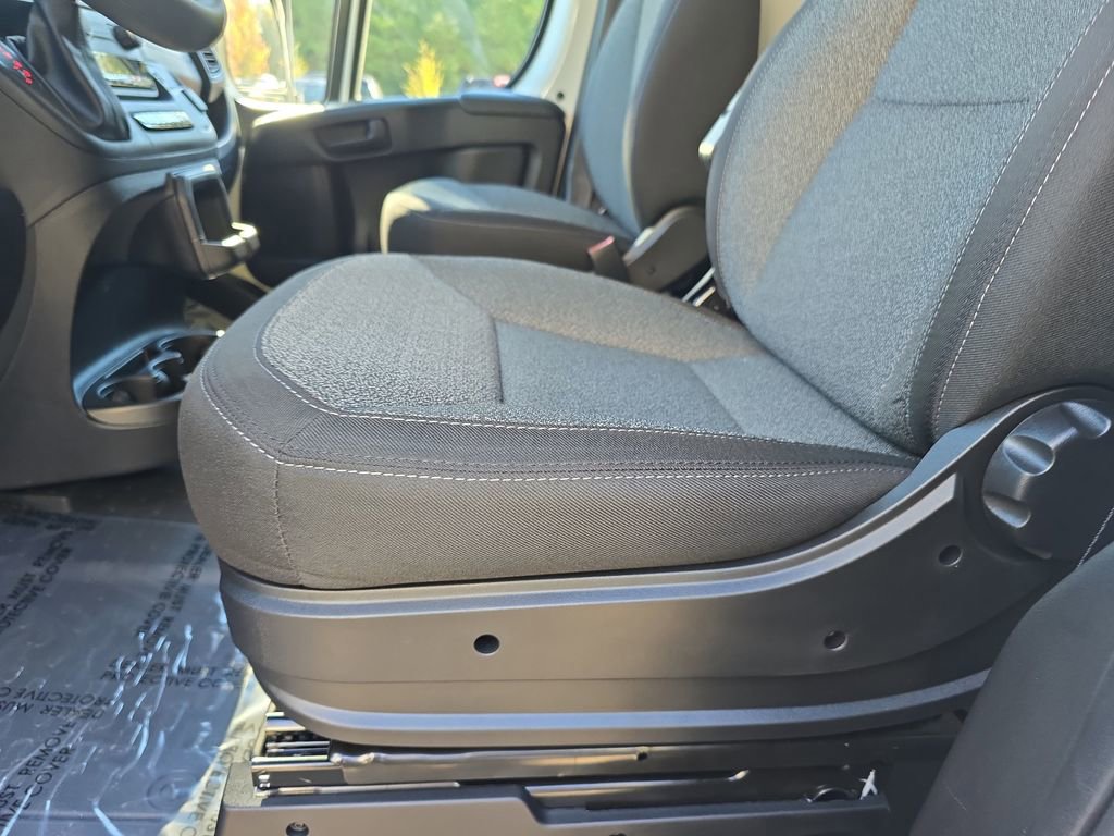 New 2026 RAM ProMaster 2500 w/ Convenience Group FWD image 28