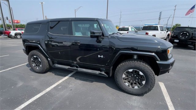 New 2024 GMC Hummer EV 3X w/ Extreme Off-Road Package image 3