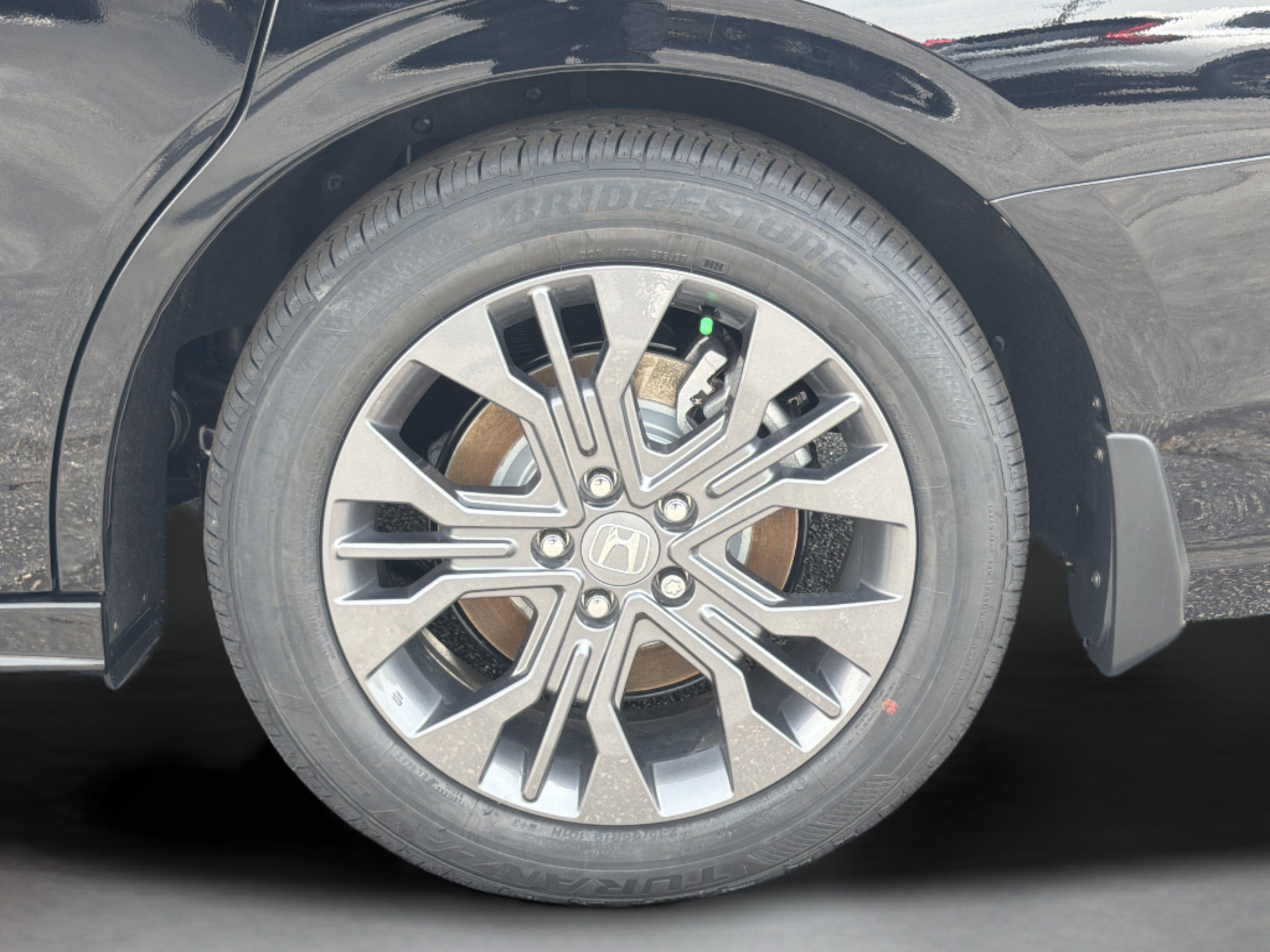 New 2026 Honda Odyssey Touring image 33