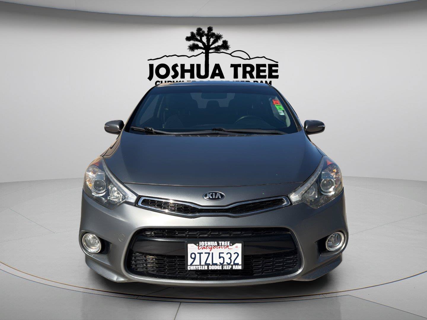 Used 2015 Kia Forte Koup EX FWD image 2