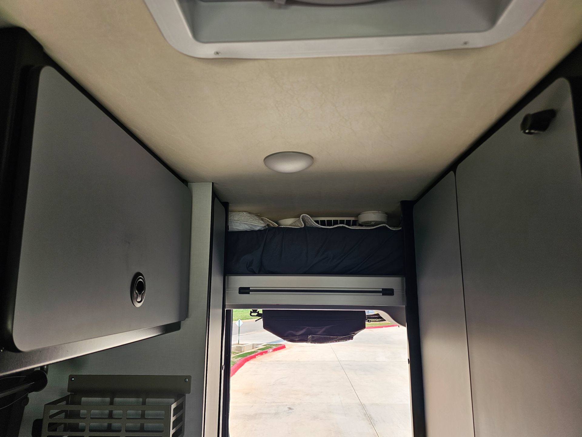 Used 2022 Mercedes-Benz Sprinter 2500 image 49