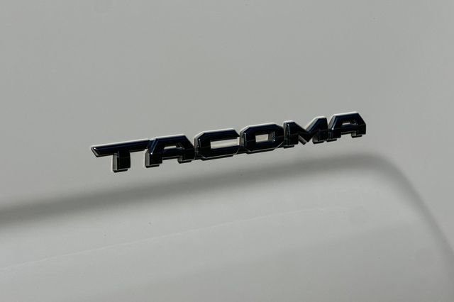 Used 2022 Toyota Tacoma SR5 image 27