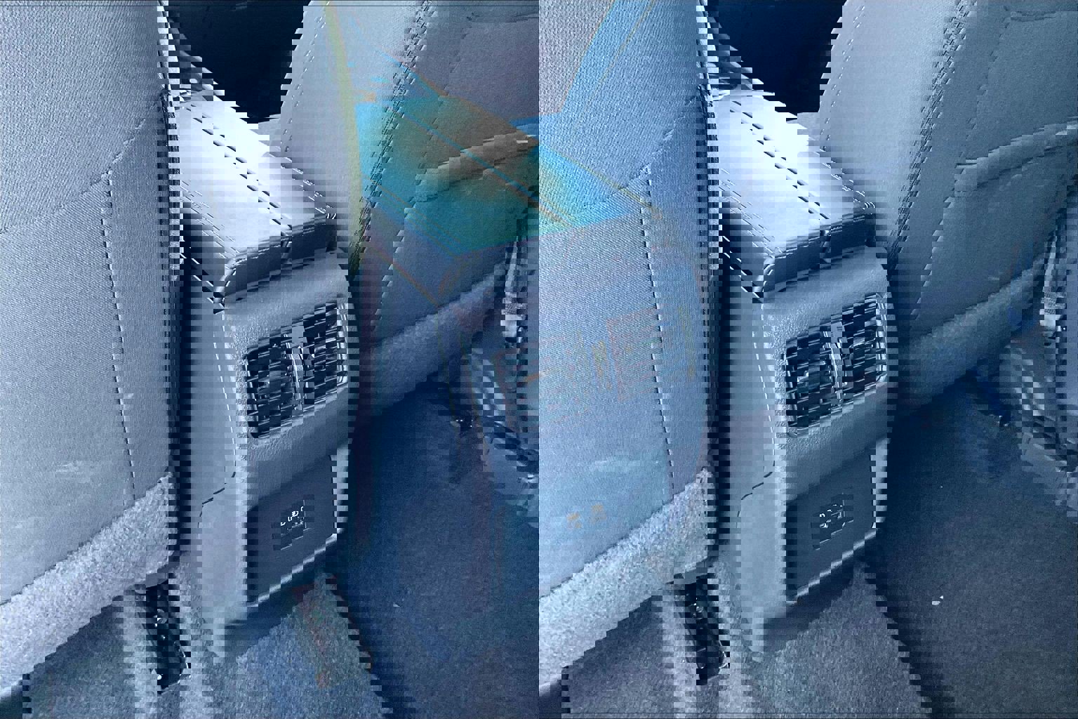 Used 2023 Nissan Rogue SV image 11