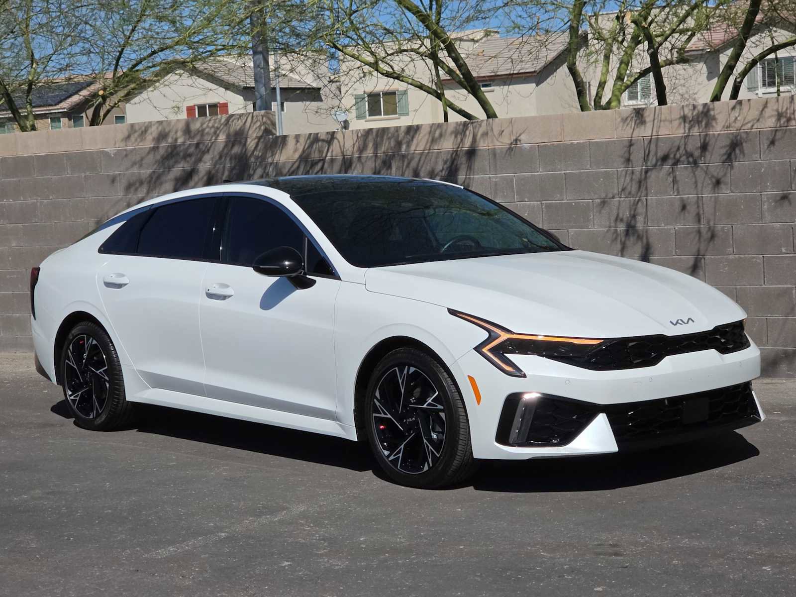 Used 2025 Kia K5 GT-Line w/ GT-Line Premium Package image 3