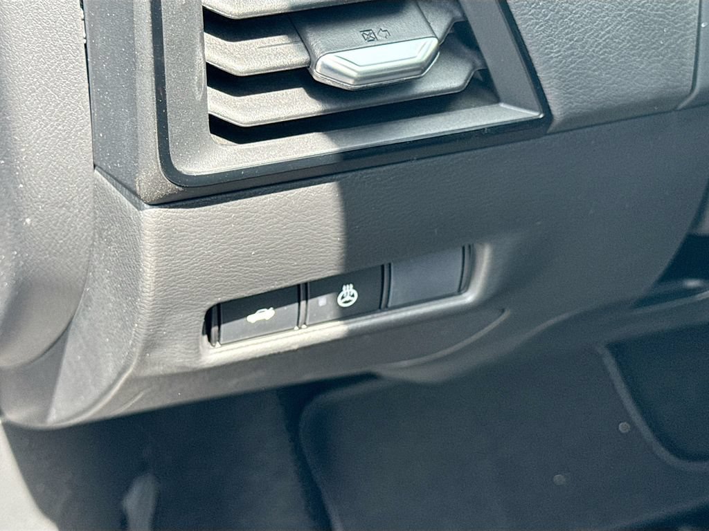 New 2026 Nissan Sentra SV w/ SV Convenience Package FWD image 10