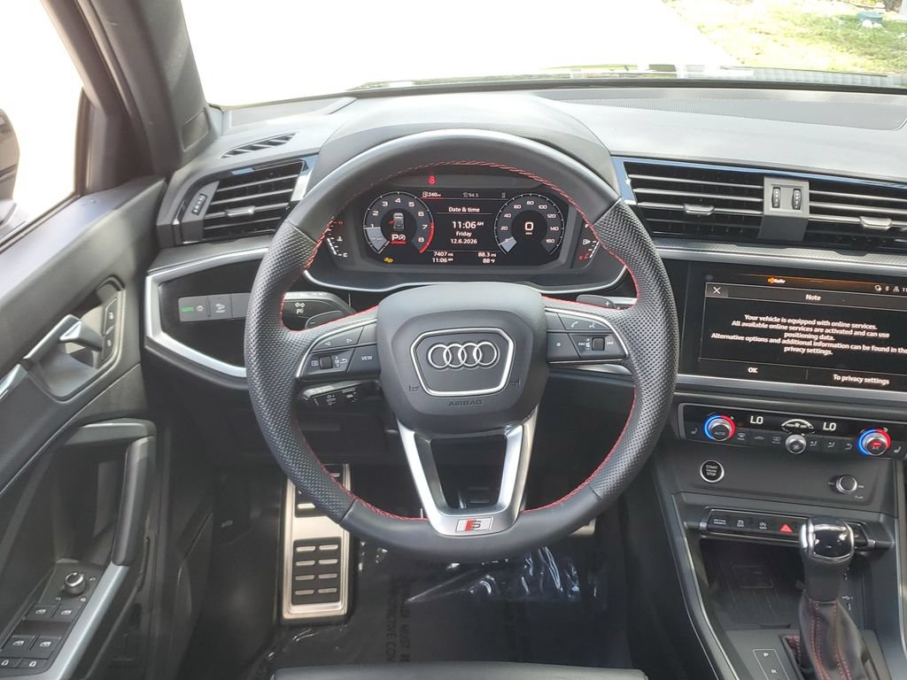 Certified 2025 Audi Q3 2.0T Premium Plus w/ Premium Plus Package AWD/4WD image 20