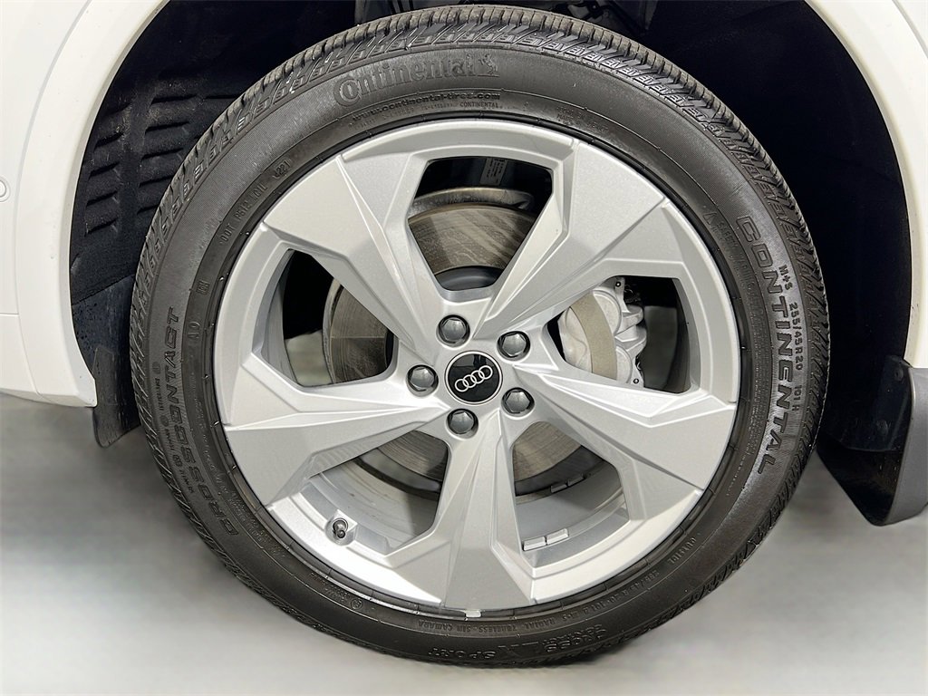 Used 2022 Audi Q5 2.0T Prestige image 34