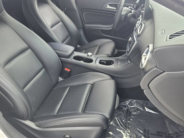 Used 2018 Mercedes-Benz CLA 250 image 18