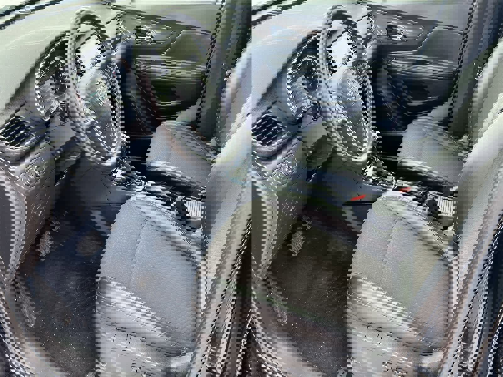 Used 2018 Buick Encore Preferred image 10