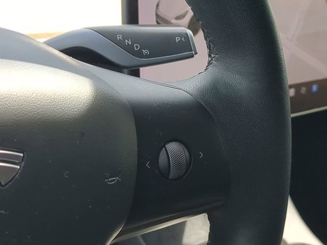 Used 2021 Tesla Model Y Performance image 29