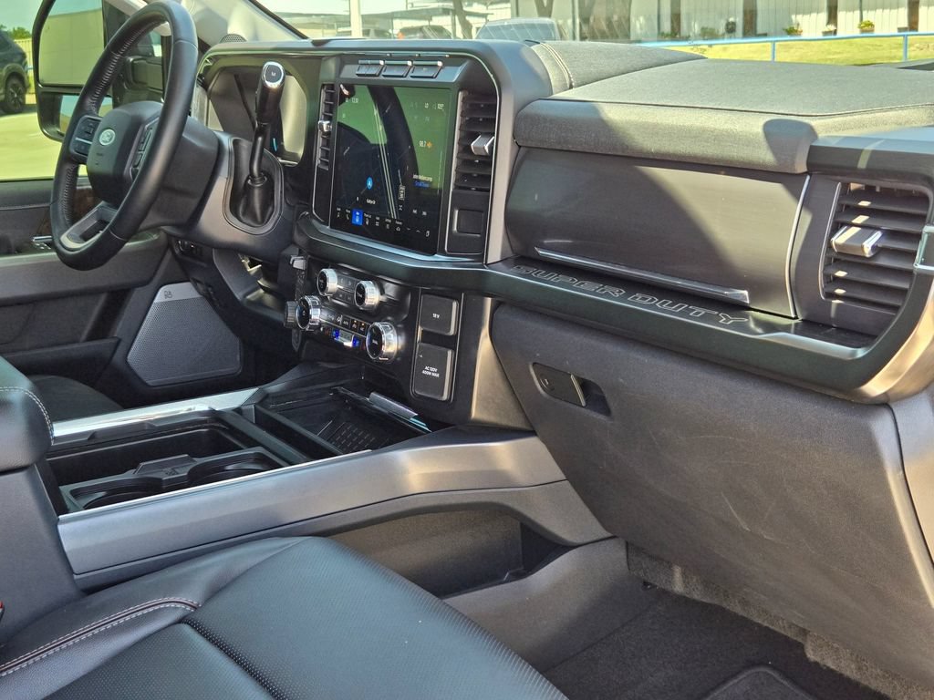 Used 2024 Ford F250 Lariat AWD/4WD image 29