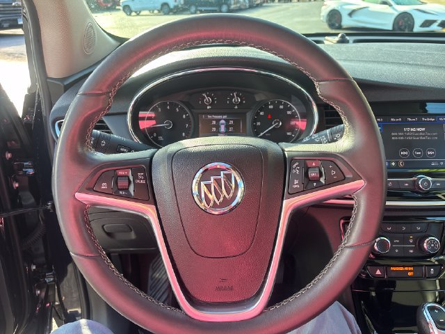 Used 2022 Buick Encore Preferred AWD/4WD image 16
