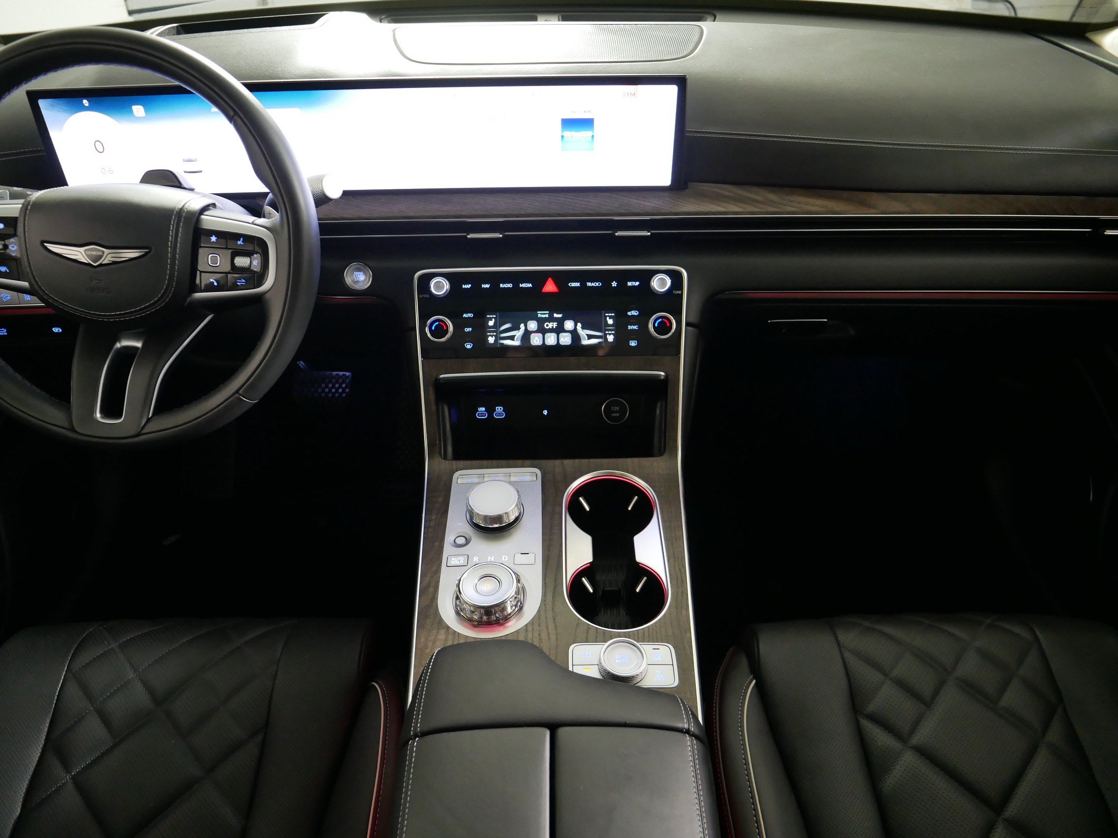 Used 2025 Genesis GV80 3.5T Prestige AWD/4WD image 10
