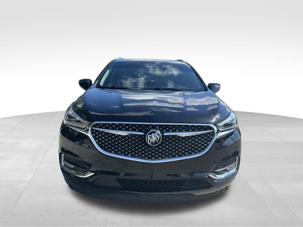 Used 2021 Buick Enclave Avenir w/ Avenir Technology Package FWD image 8