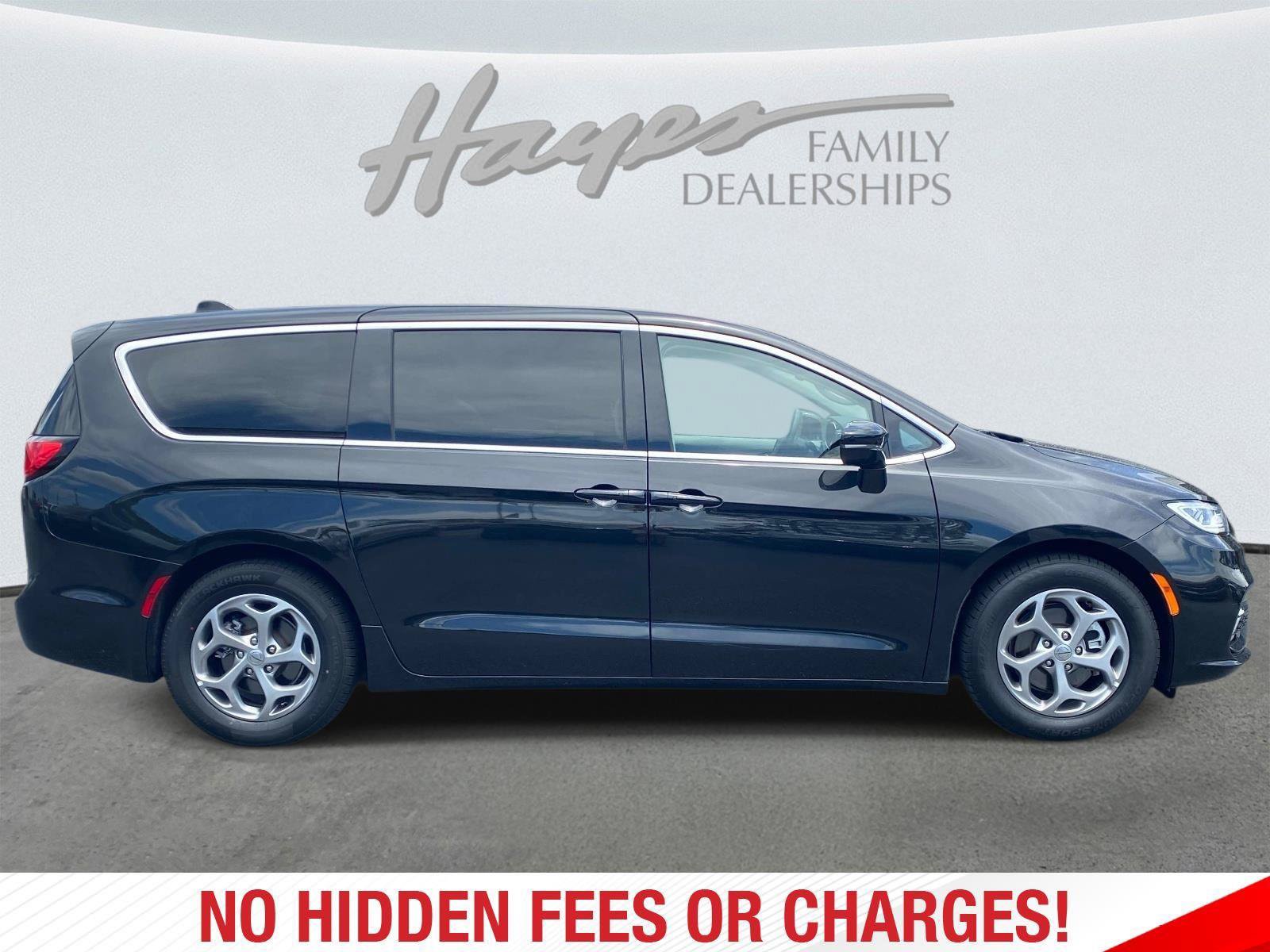 Used 2024 Chrysler Pacifica Limited FWD video 2
