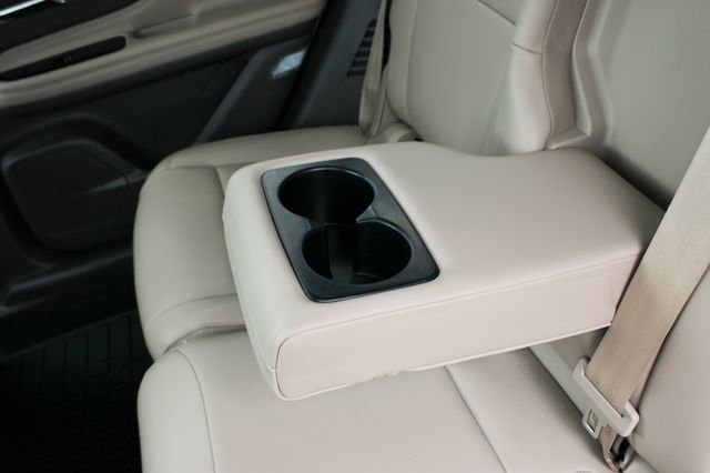 Used 2024 Lincoln Corsair Premiere image 32