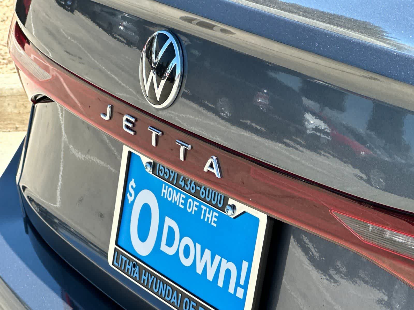 Used 2026 Volkswagen Jetta SE FWD image 27